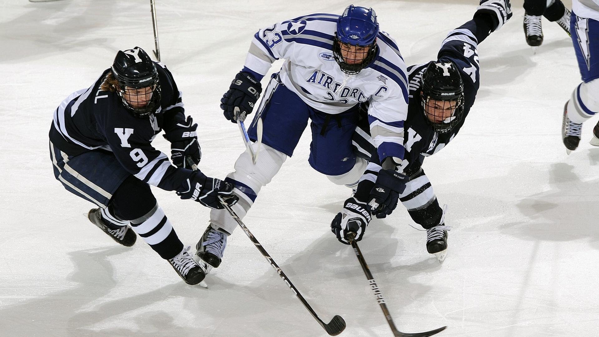 贝恩轰30分击碎湖人光环，小城神射在聚光灯下完成致命蜕变